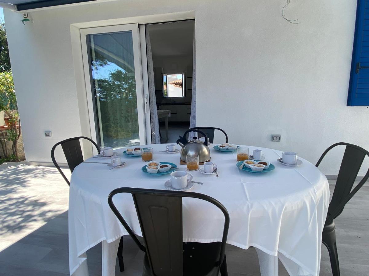 La Casa Sull'Acqua Villa Olbia Luaran gambar